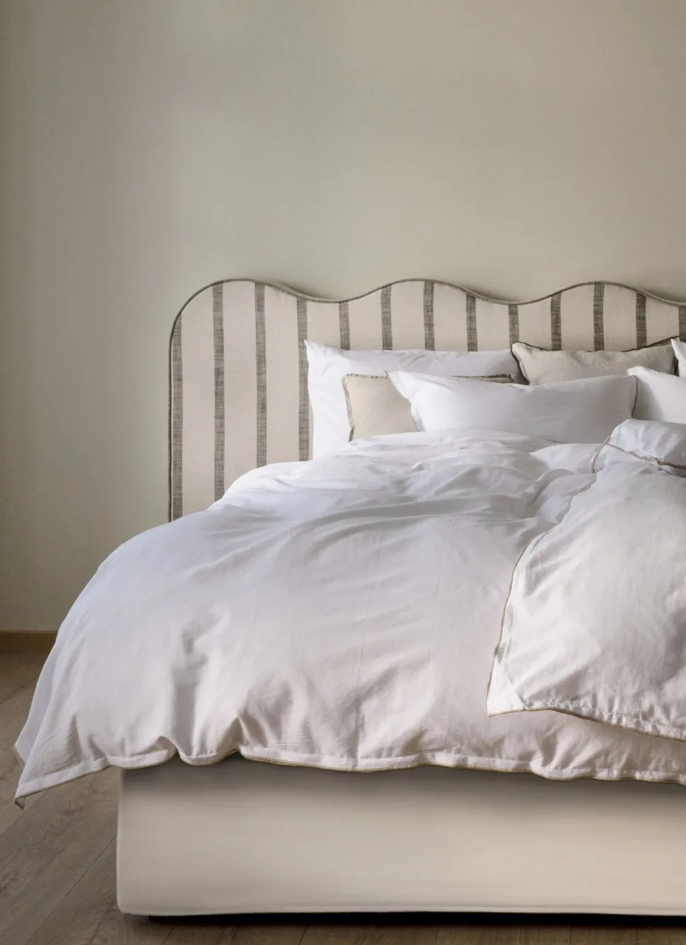 Atelier jenkkisänky beige