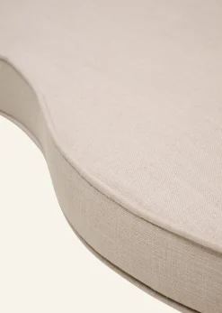 Atelier sängynpääty beige