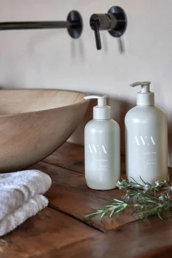 Ava Lavendel Geranium käsivoide vaaleanvihreä