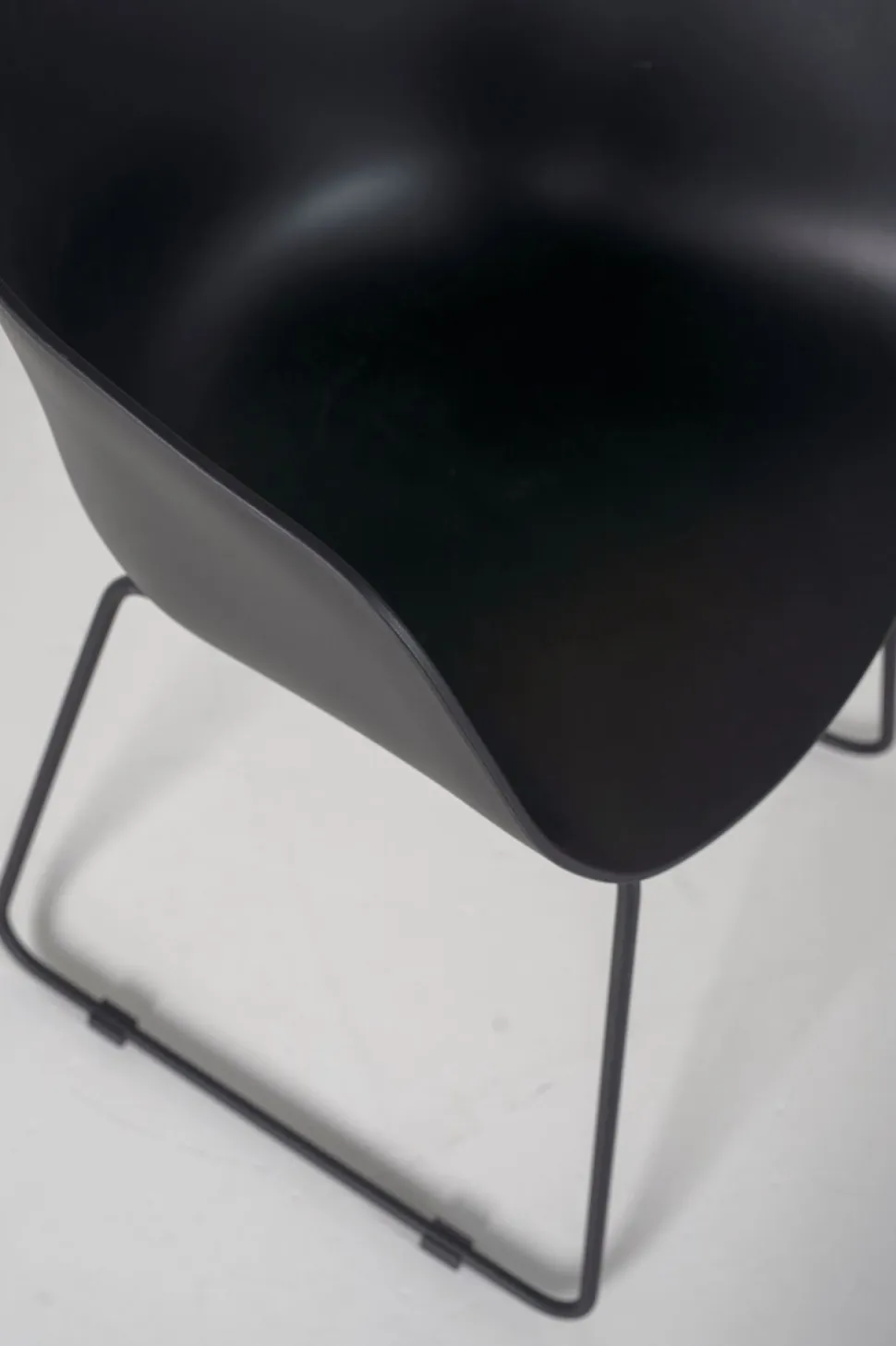 Beck ruokapöydän tuoli musta