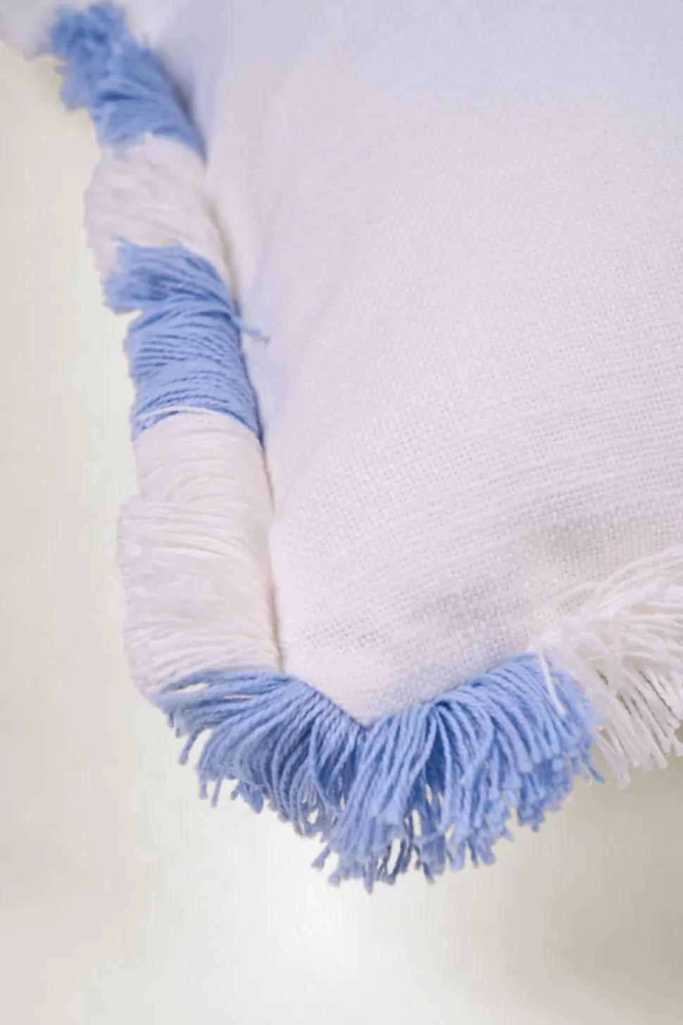 Bella koristetyynynpäällinen moniväri/valkoinen