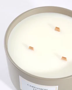 Cardamon Lime matt tuoksukynttilä beige