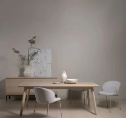 Ella lipasto luonnonväri