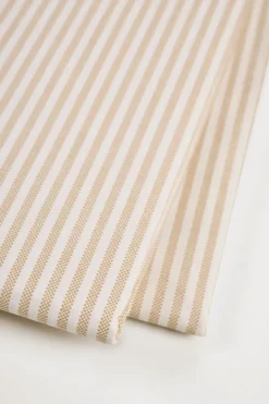 Evy vahakangas beige