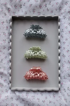 Flower hiusklipsi sininen