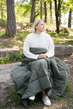 Forest untuvahuopa tummanvihreä