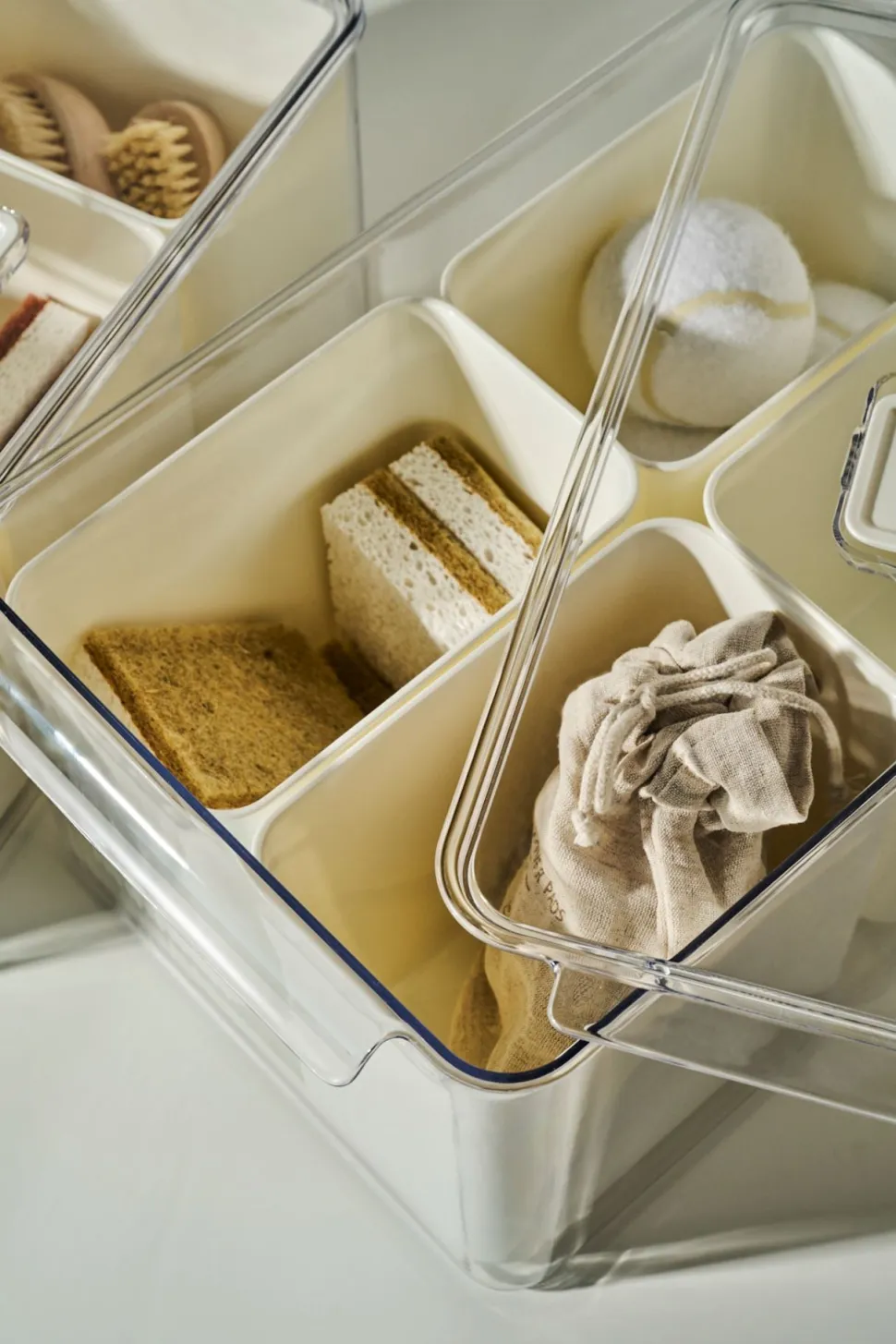 Fresh 4-cell säilytyslaatikko luonnonvalkoinen