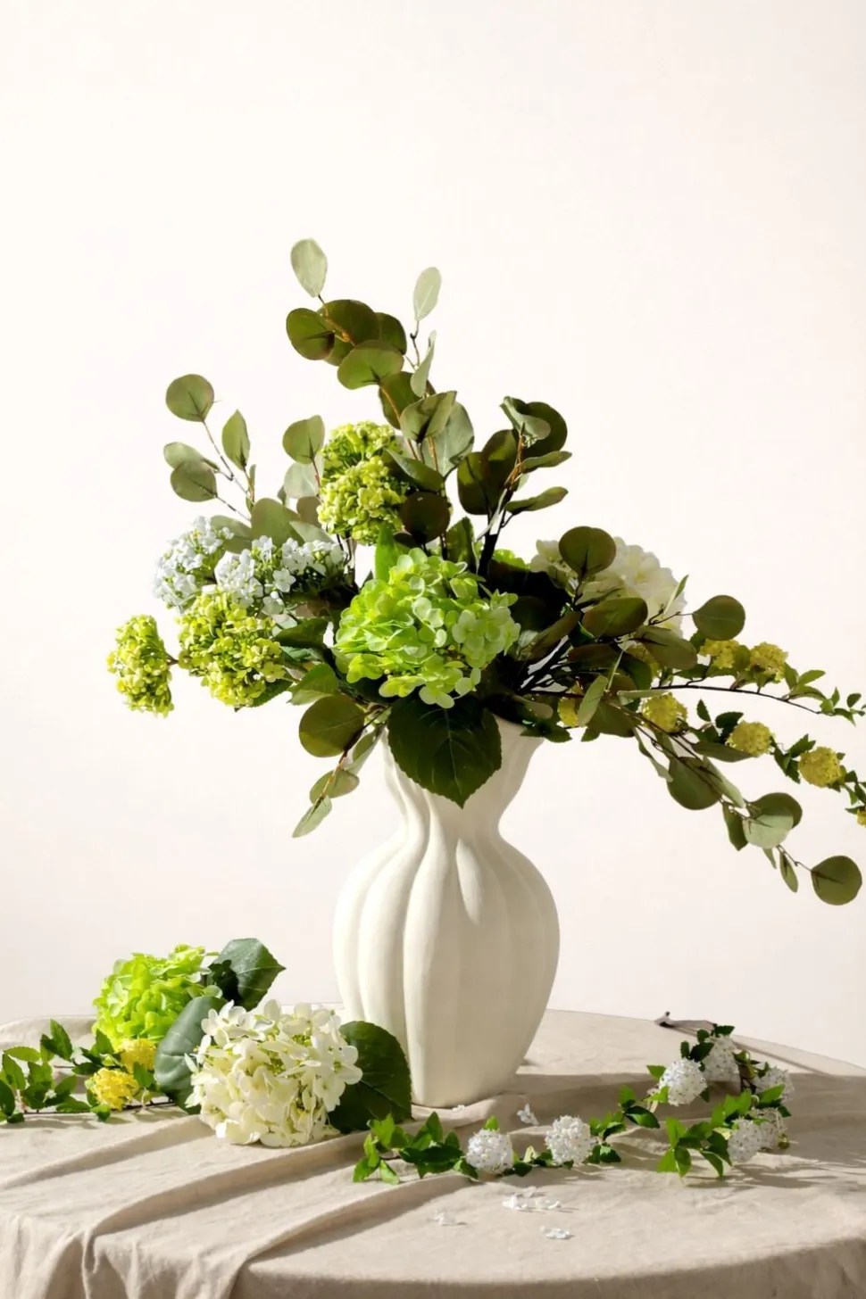 Hortensia kukka valkoinen