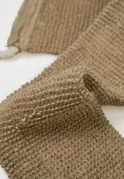 Jute Selänpesin luonnonväri