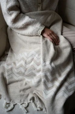 Kaya torkkupeitto beige