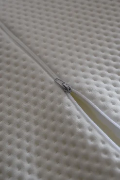 Kontur viscoelastic ergonominen tyyny luonnonvalkoinen