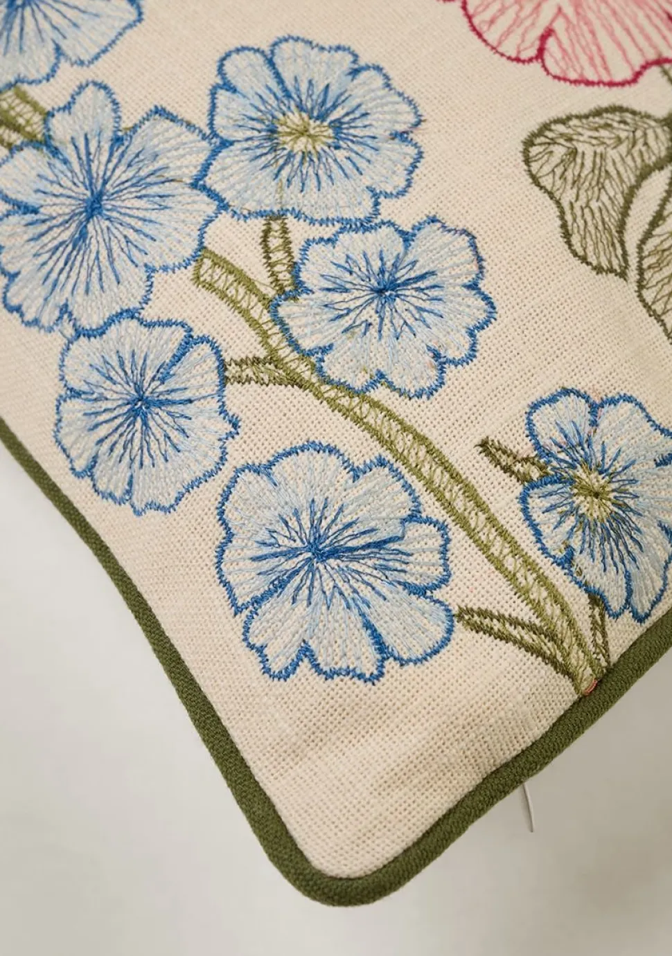 Koristetyynynpäällinen moniväri - 45x45 cm