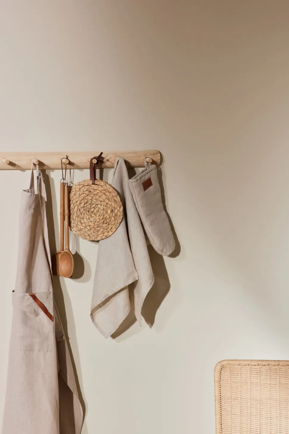 Linen esiliina luonnonväri