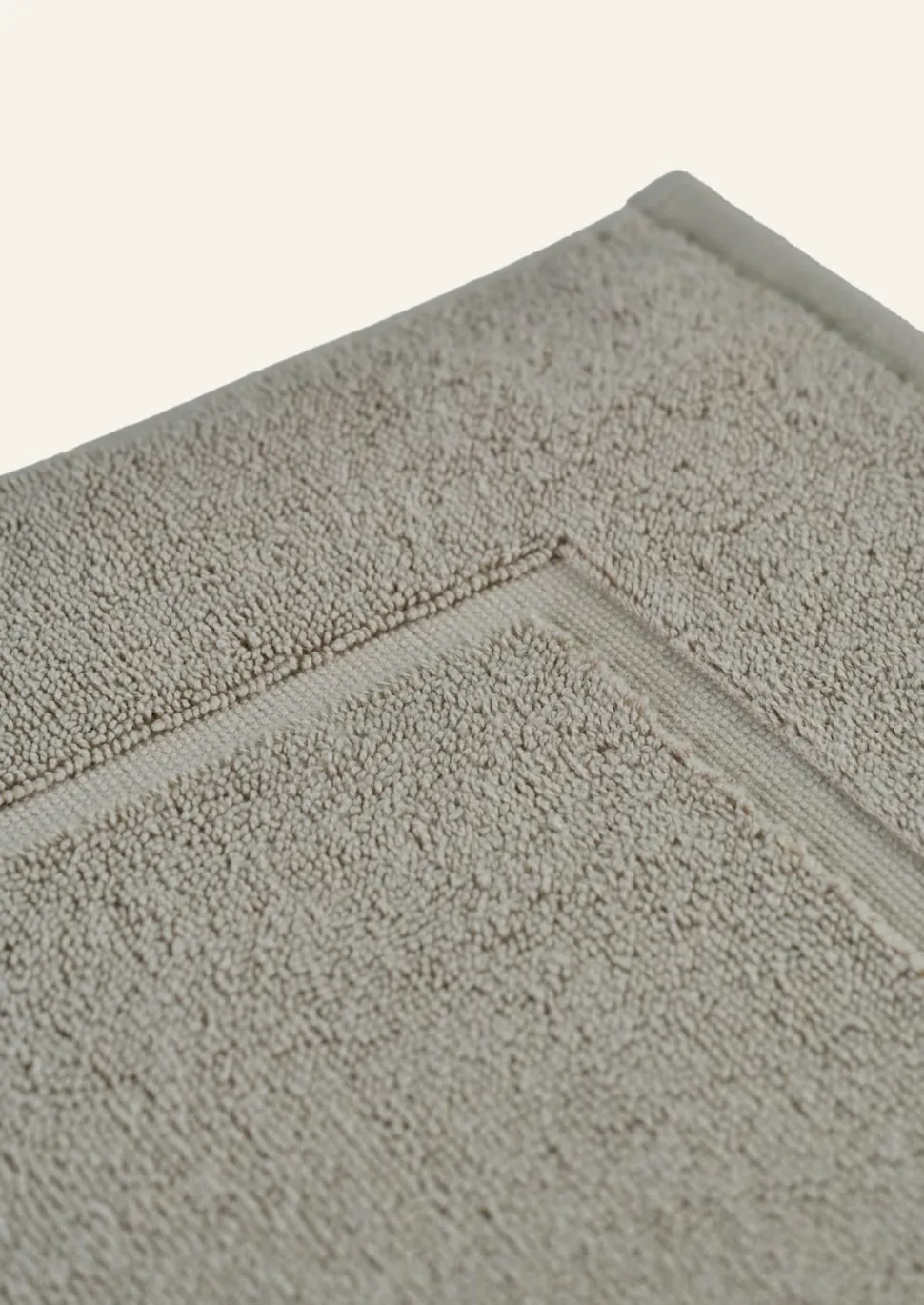 Living terry kylpyhuoneenmatto beige