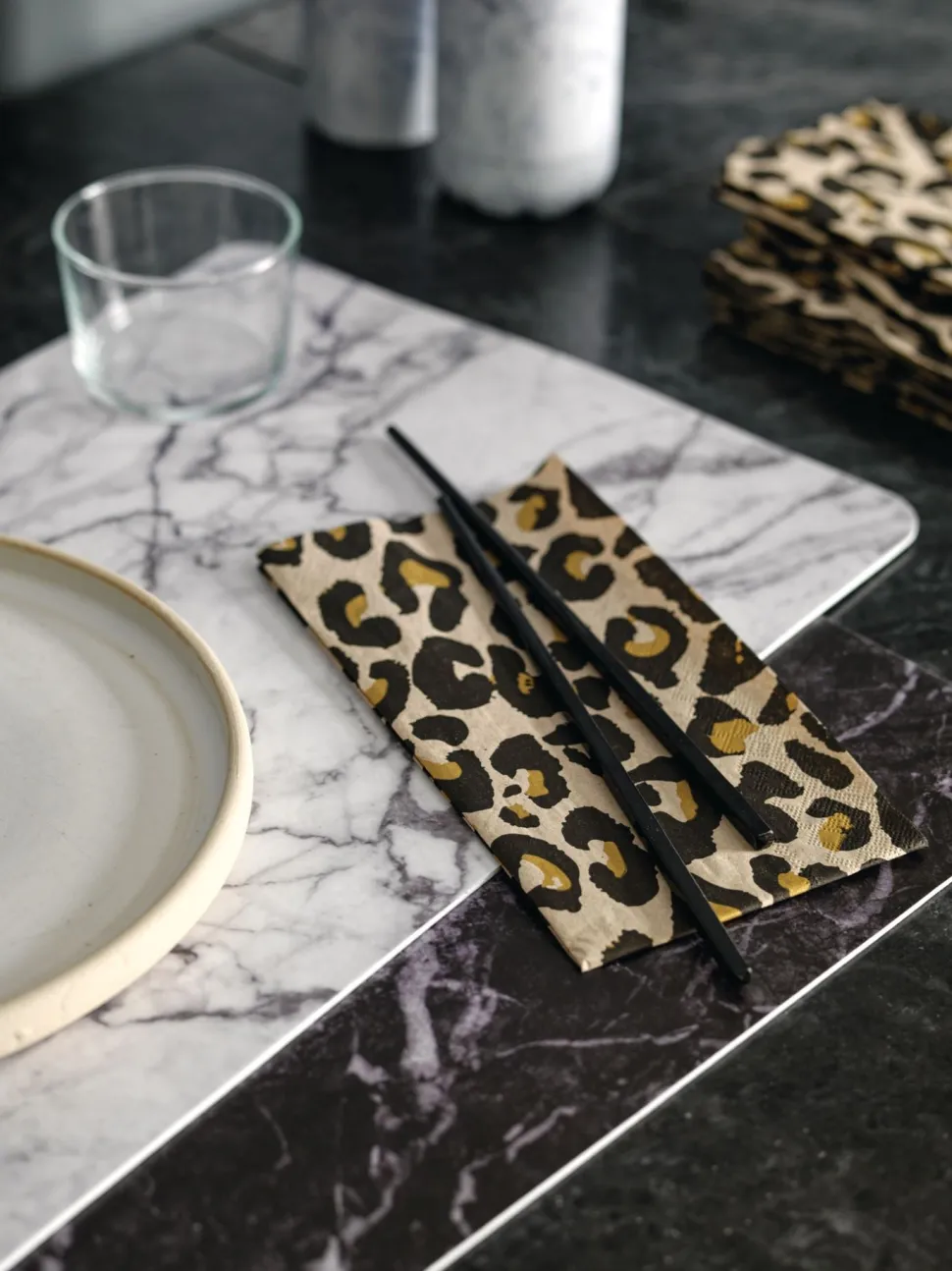 Marble tabletti valkoinen
