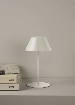 Millie LED-pöytälamppu vaalean beige