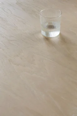 Nora ruokapöytä luonnonväri