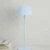 Nymera LED-pöytälamppu vaaleansininen