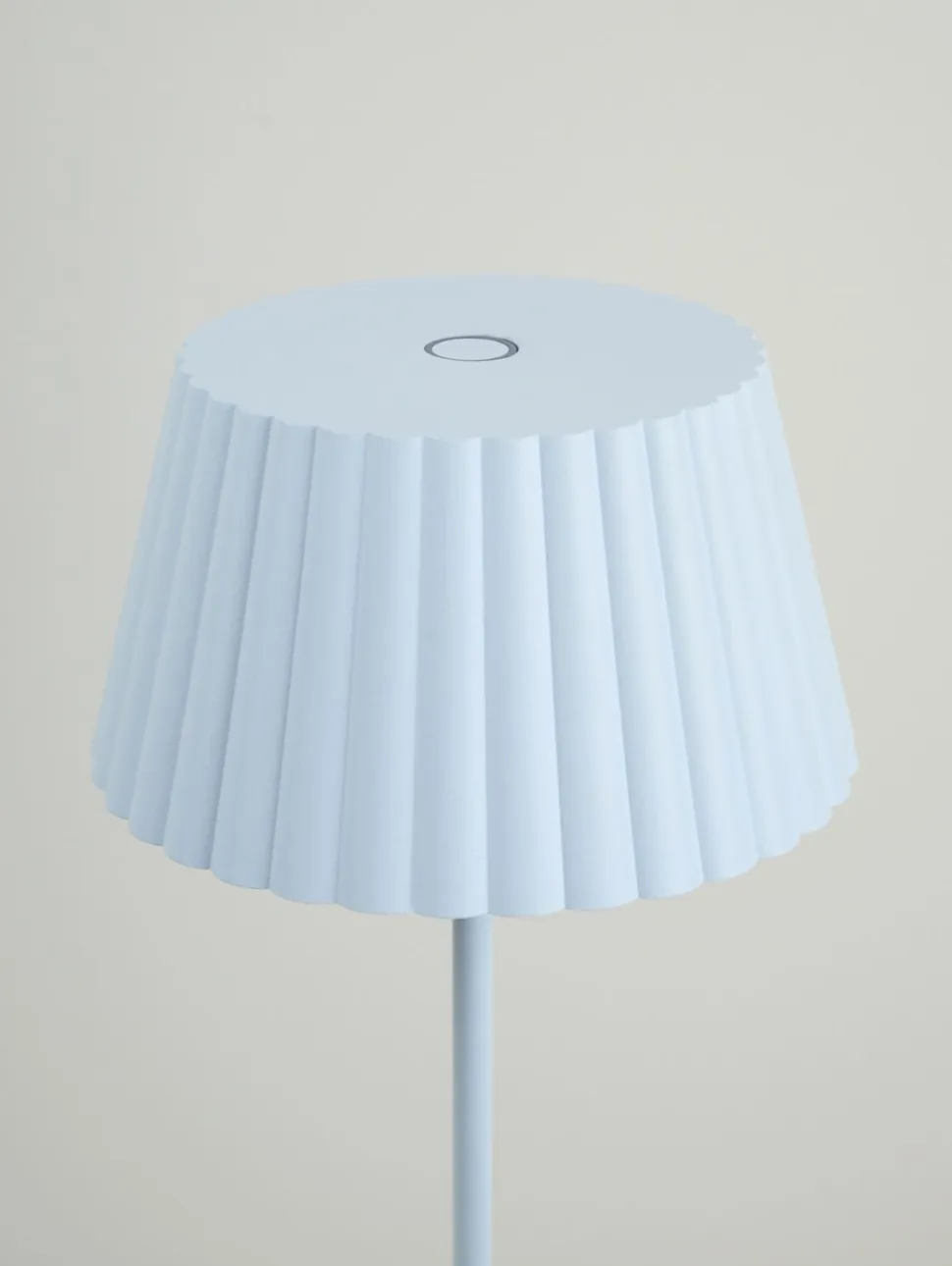 Nymera LED-pöytälamppu vaaleansininen