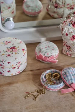 Rose korurasia vetoketjulla valkoinen