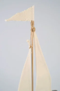 Sailboat koriste moniväri