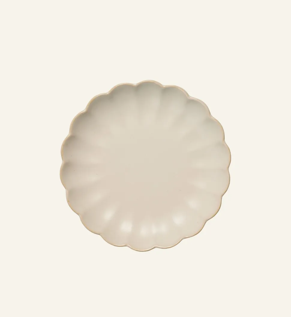 Scallop leipälautanen luonnonvalkoinen