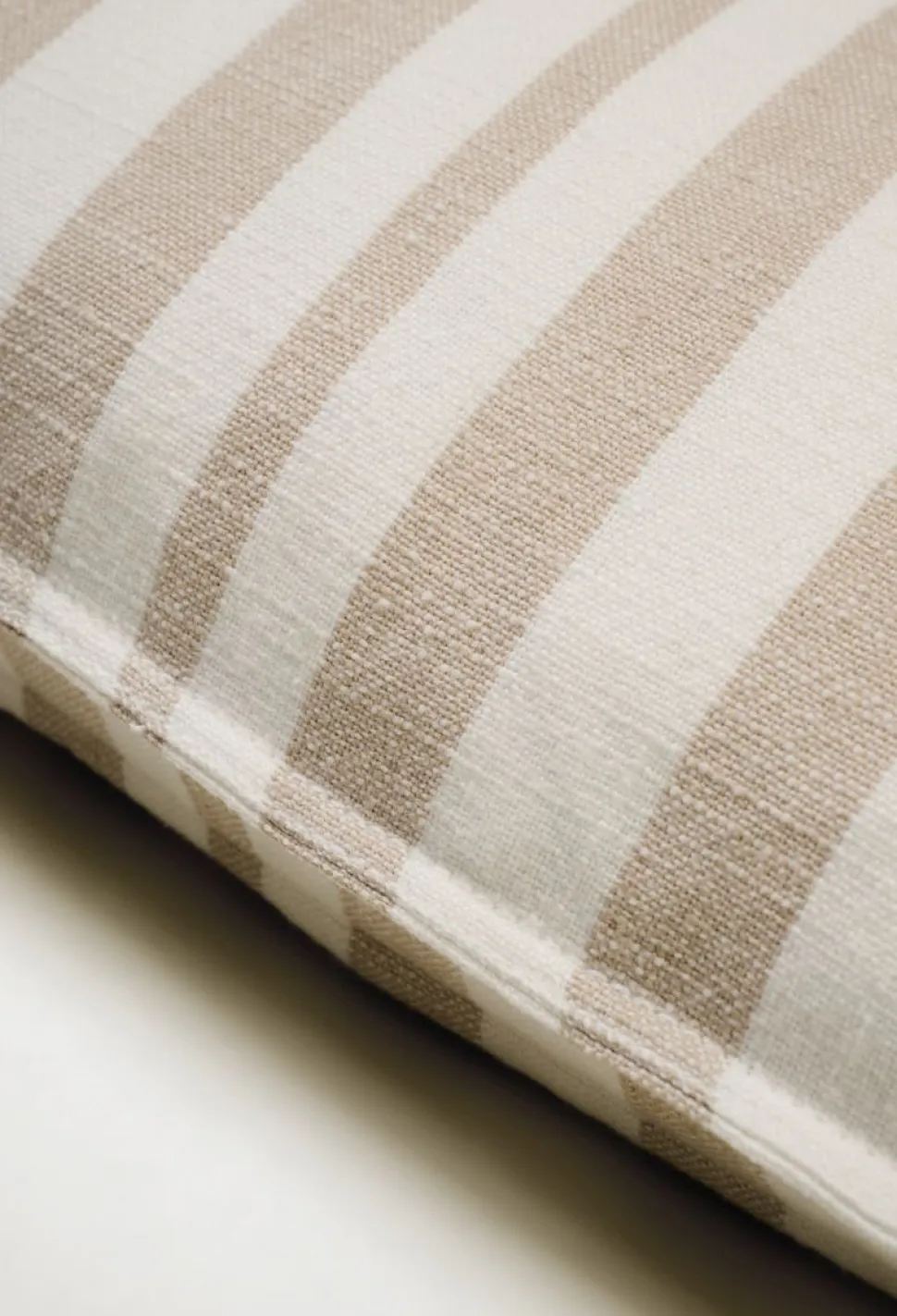 Smillan midi stripe koristetyyny beige