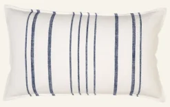 Smillan narrow stripe koristetyyny mariininsininen