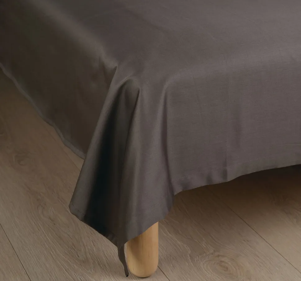 Soft Satin aluslakana hiilenharmaa