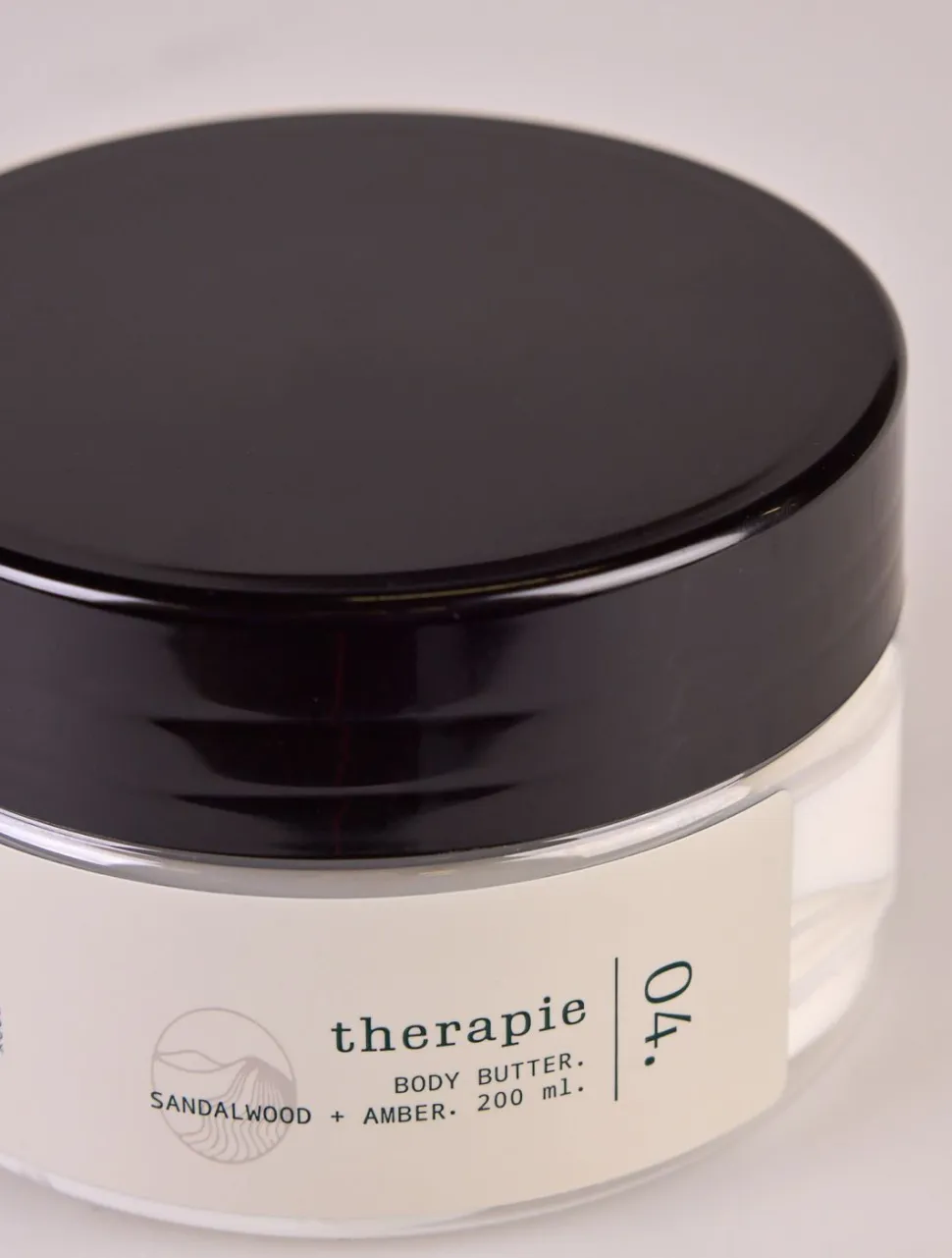 Therapie Sandalwood & Amber vartalovoi läpikuultava